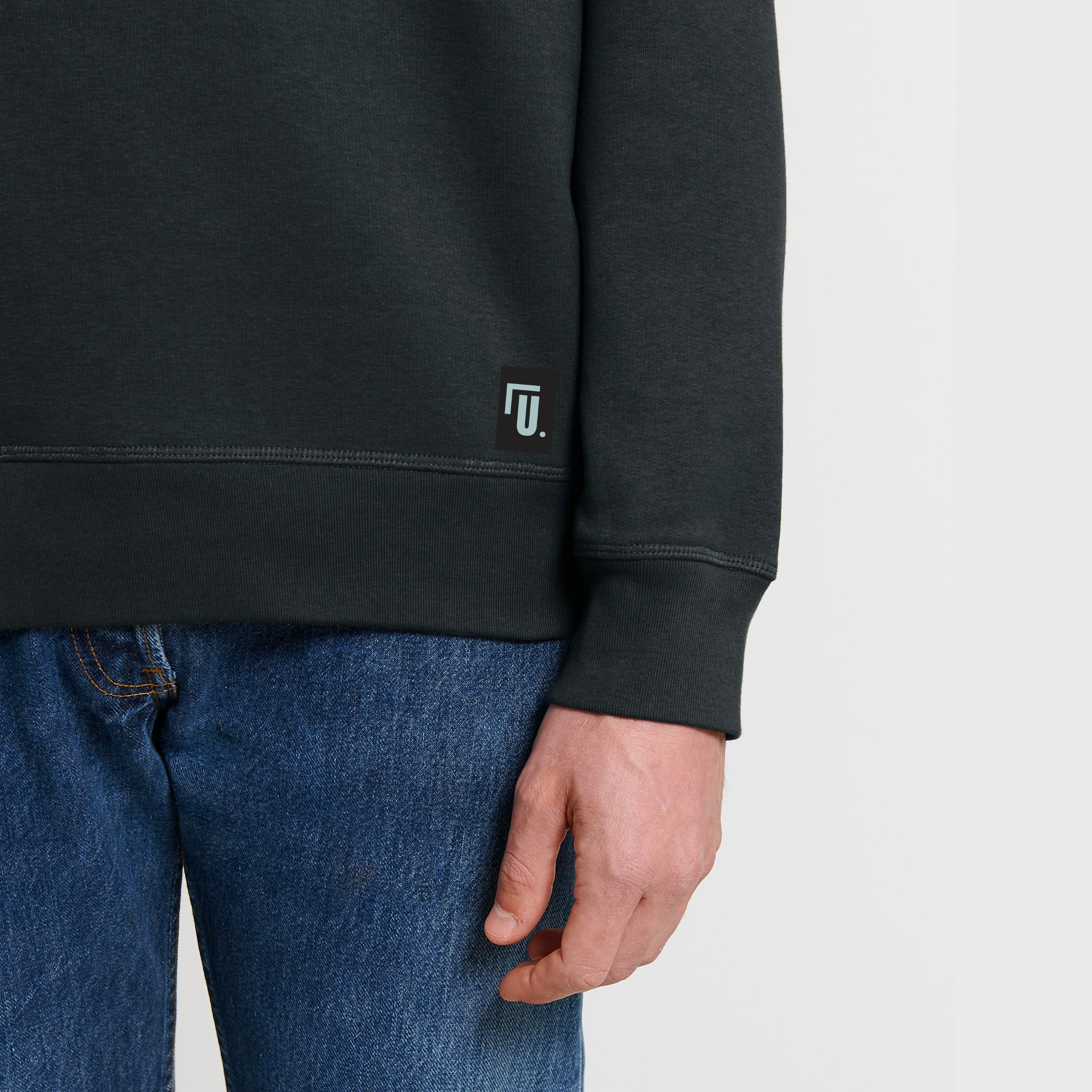 Premium Organic Sweatshirt U. schwarz Bündchen Detailansicht