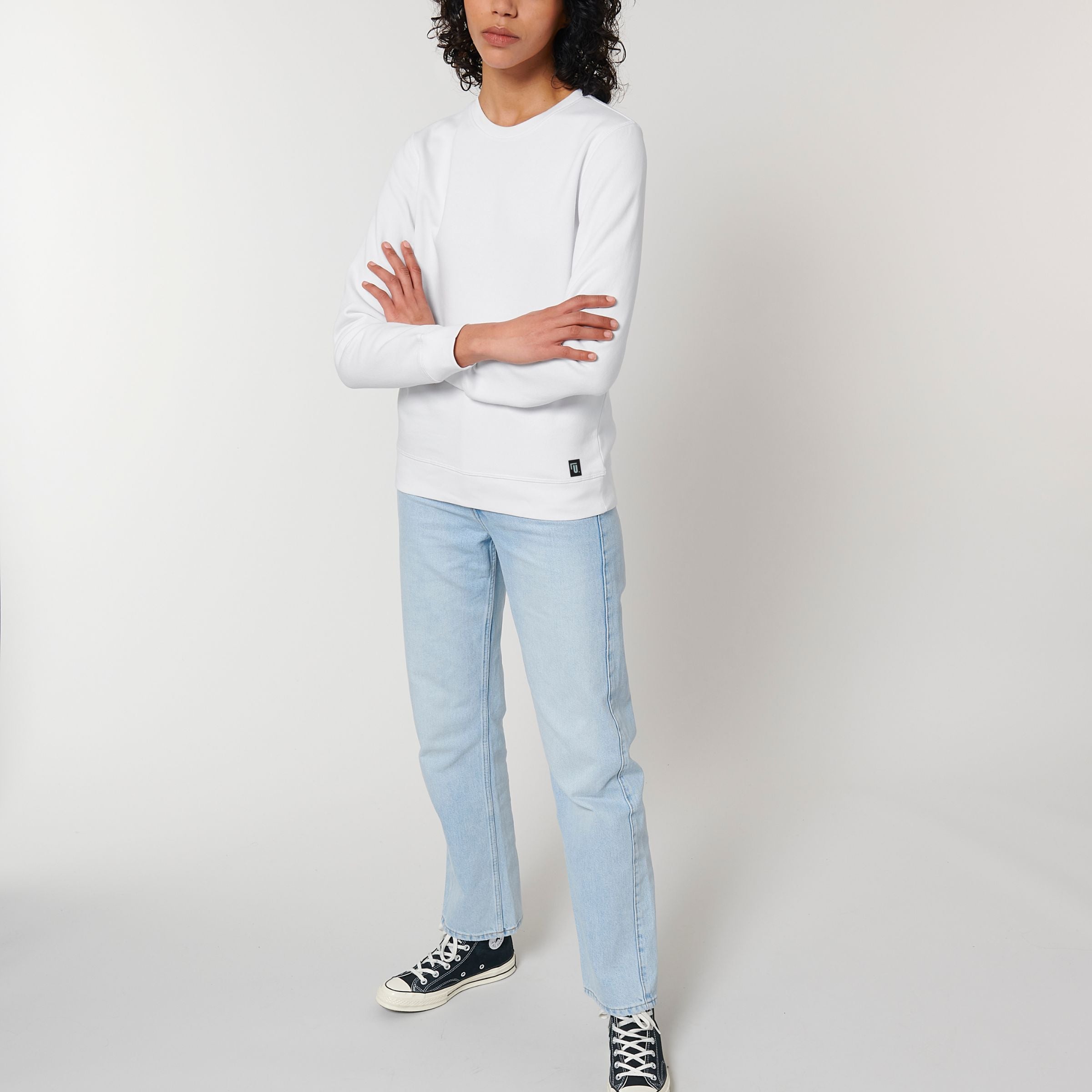 Premium Organic Sweatshirt - U. - Unisex - weiß_Frau Frontansicht